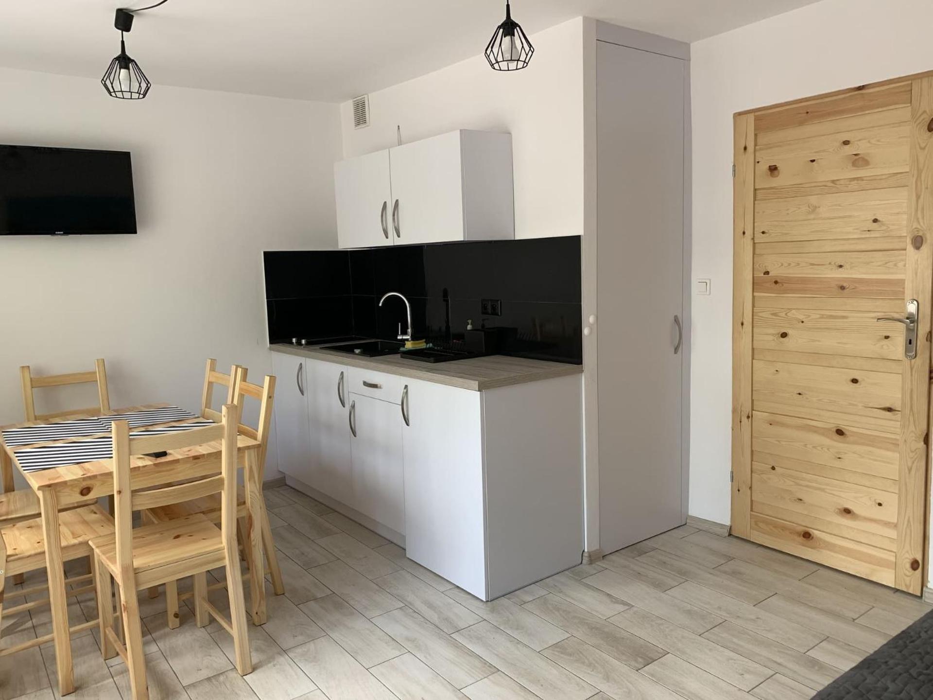 Apartamenty Trawers Wielen Zaobrzanski Bagian luar foto