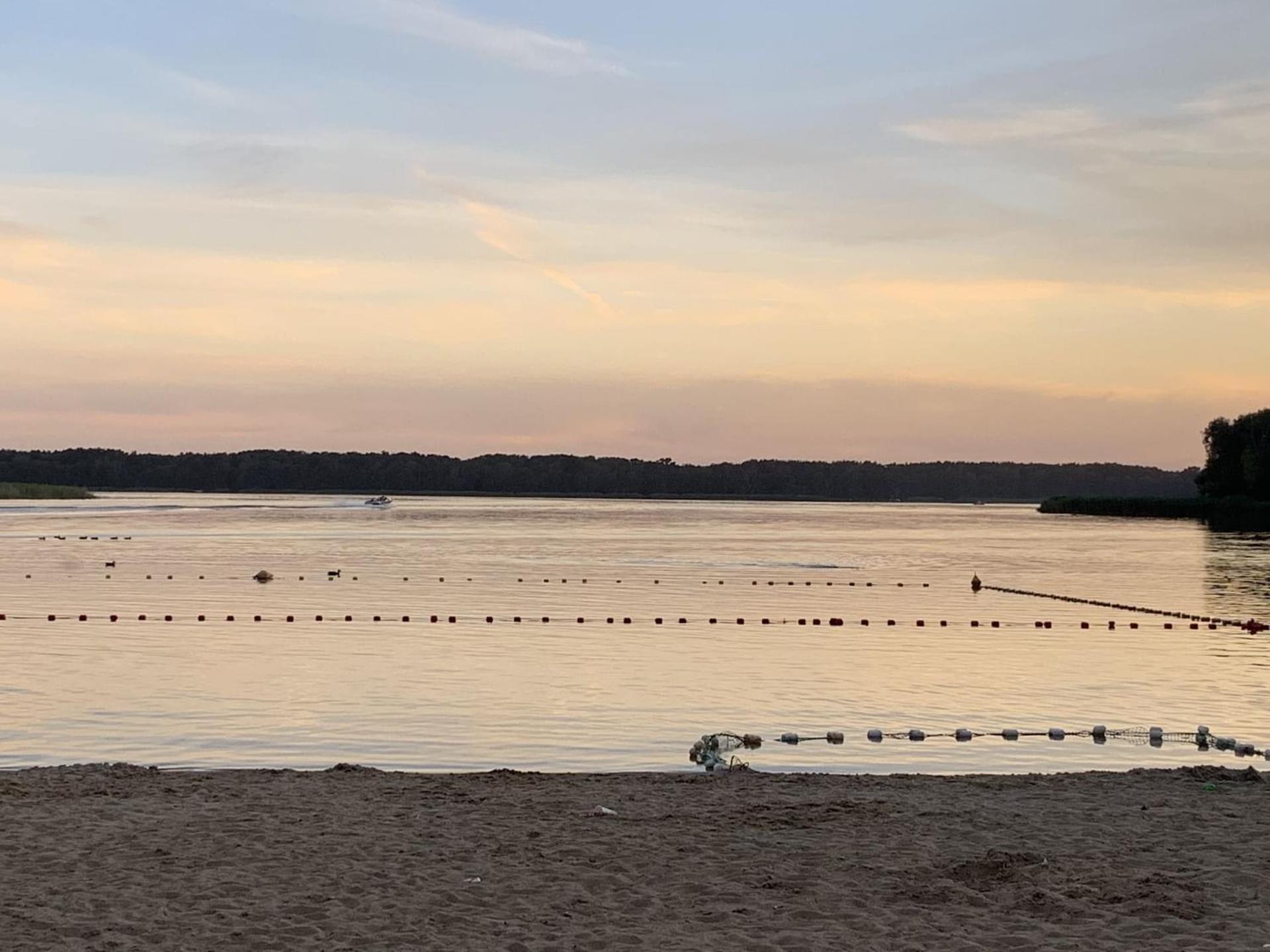 Apartamenty Trawers Wielen Zaobrzanski Bagian luar foto