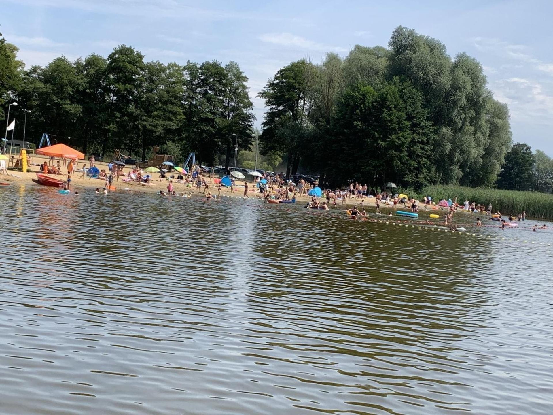 Apartamenty Trawers Wielen Zaobrzanski Bagian luar foto